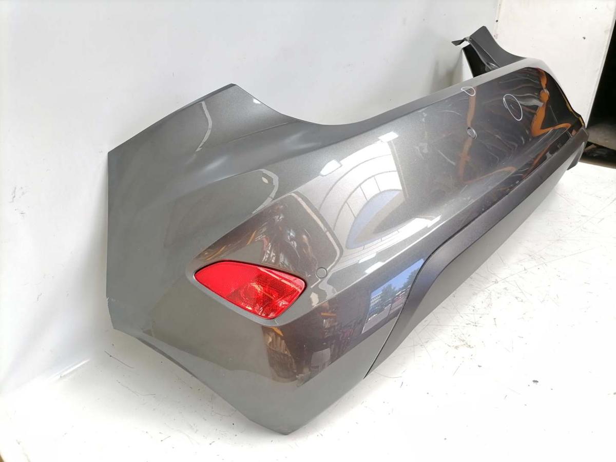 Ford Fiesta MK7 original Stoßstange Stossfänger hinten Magnetic Grau Bj.2019